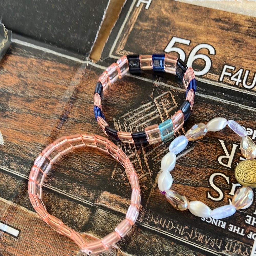 Pink bracelets set